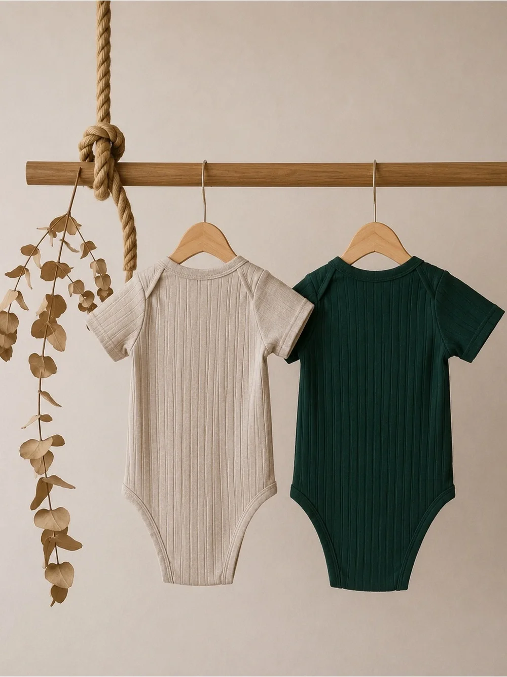 🌲Set of 2 Organic Cotton One-Piece Bodysuit in Cream and Dark Green - 24 months